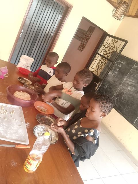 Children & Daily Life – 7