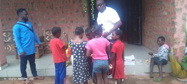Visits, Team & Community – 3